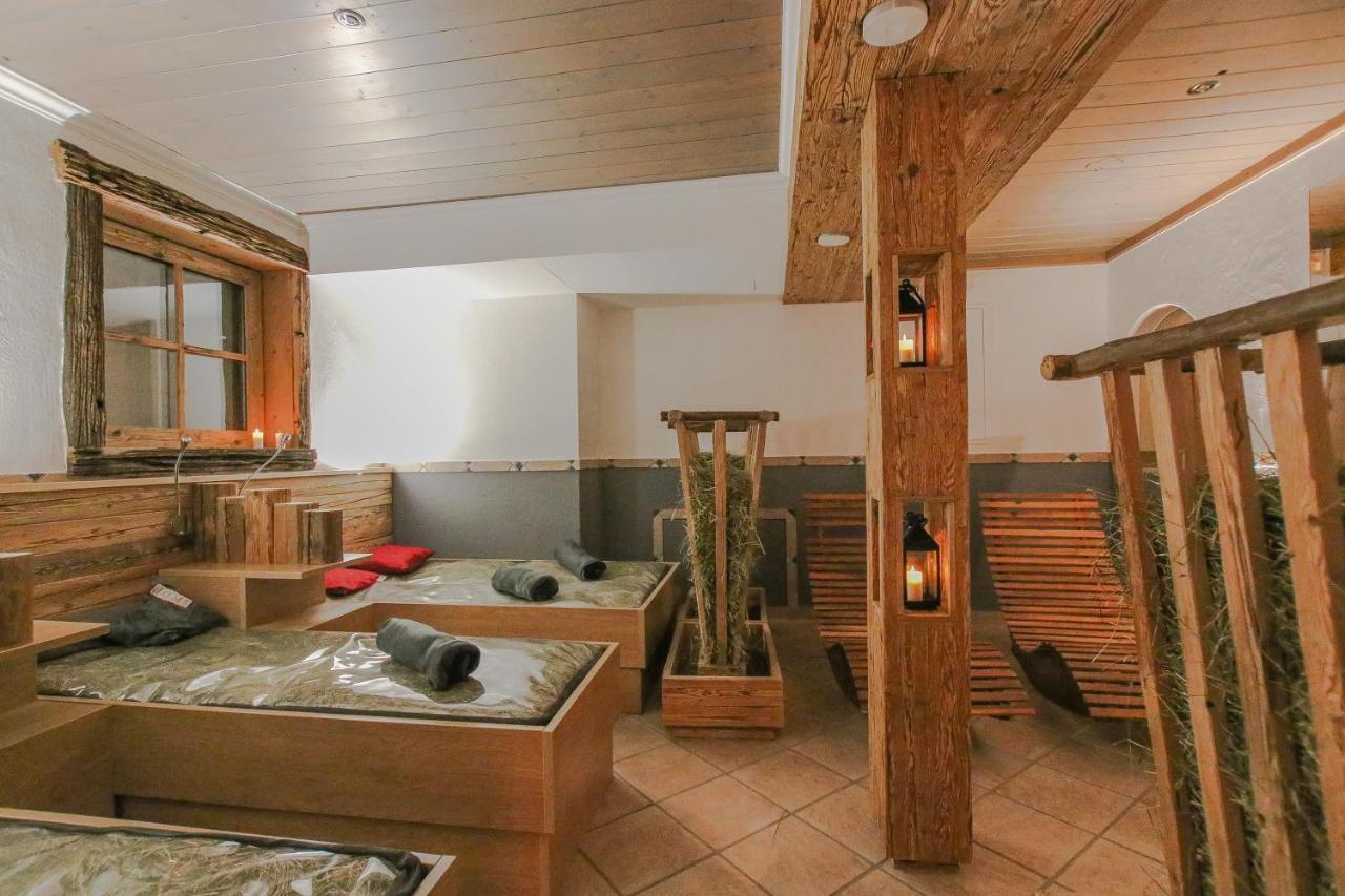 Hotel Sonnberg Σάαλμπαχ-Χίντεργκλεμ Εξωτερικό φωτογραφία
