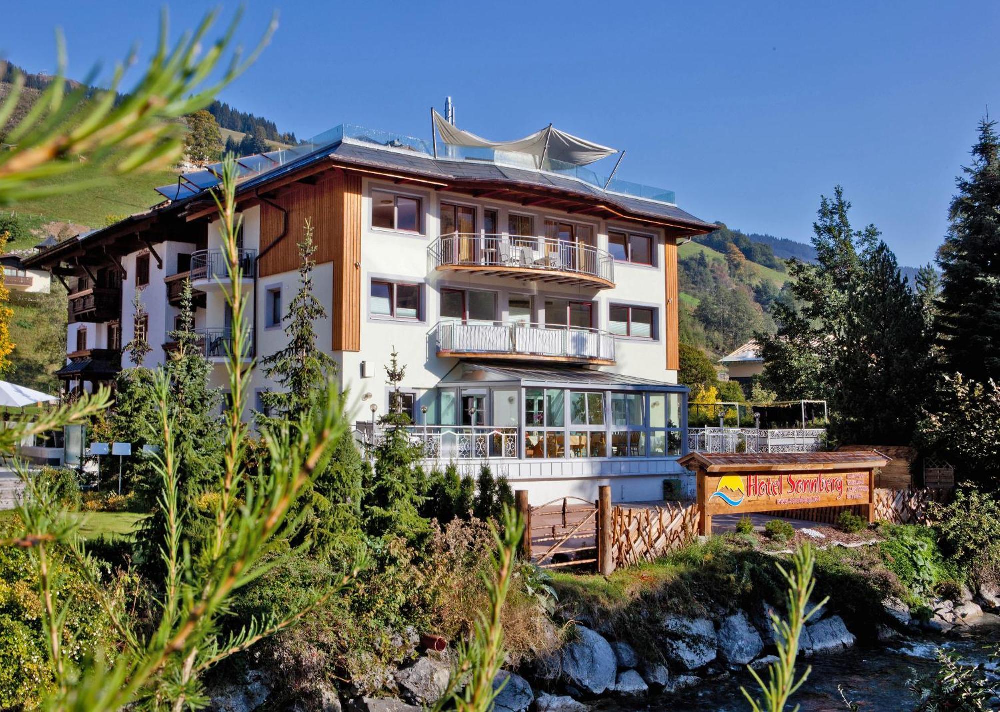 Hotel Sonnberg Σάαλμπαχ-Χίντεργκλεμ Εξωτερικό φωτογραφία