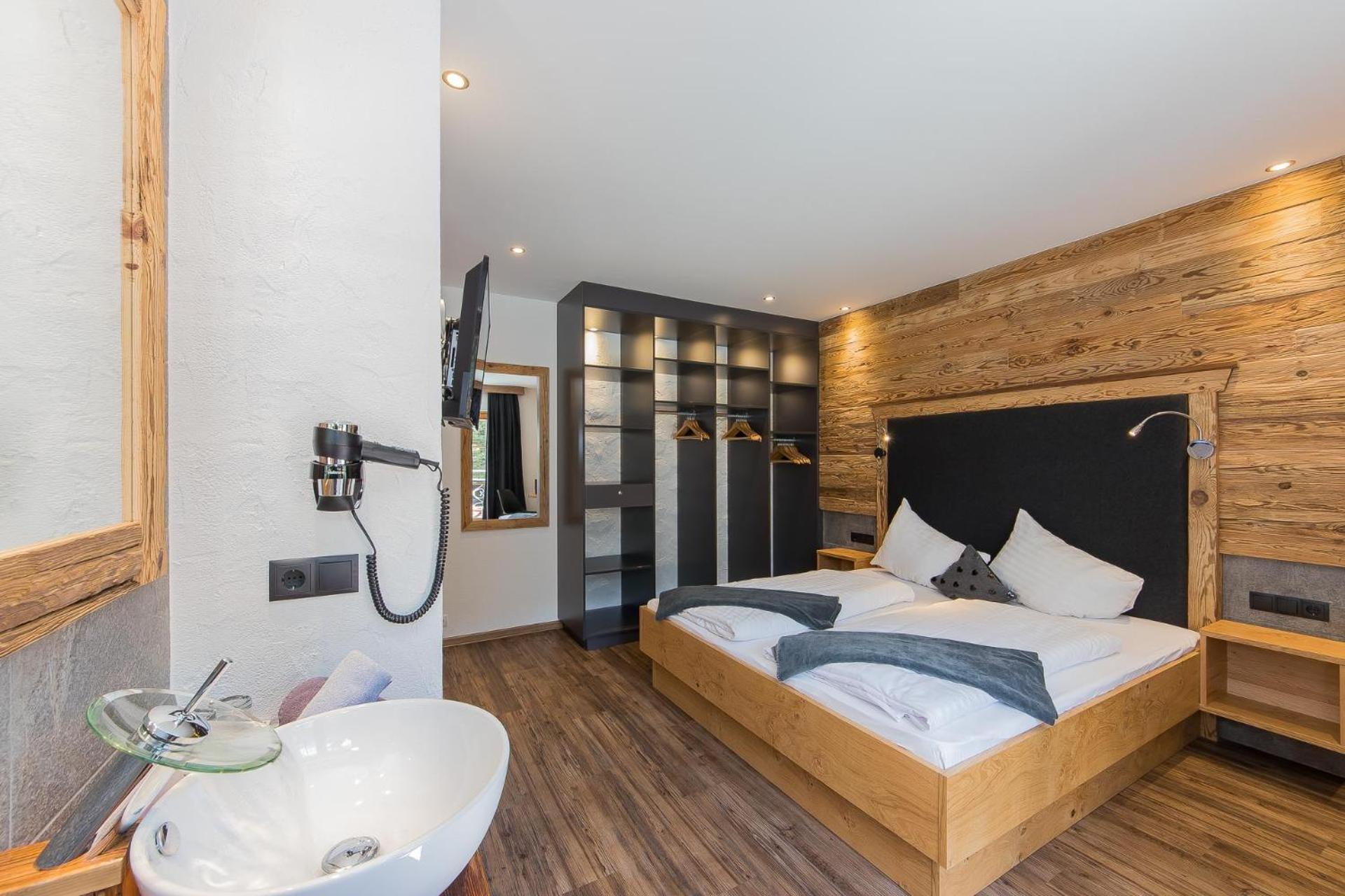 Hotel Sonnberg Σάαλμπαχ-Χίντεργκλεμ Δωμάτιο φωτογραφία