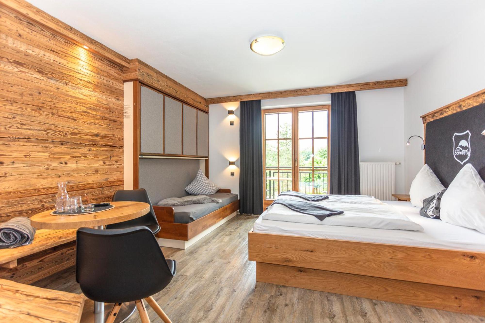 Hotel Sonnberg Σάαλμπαχ-Χίντεργκλεμ Δωμάτιο φωτογραφία