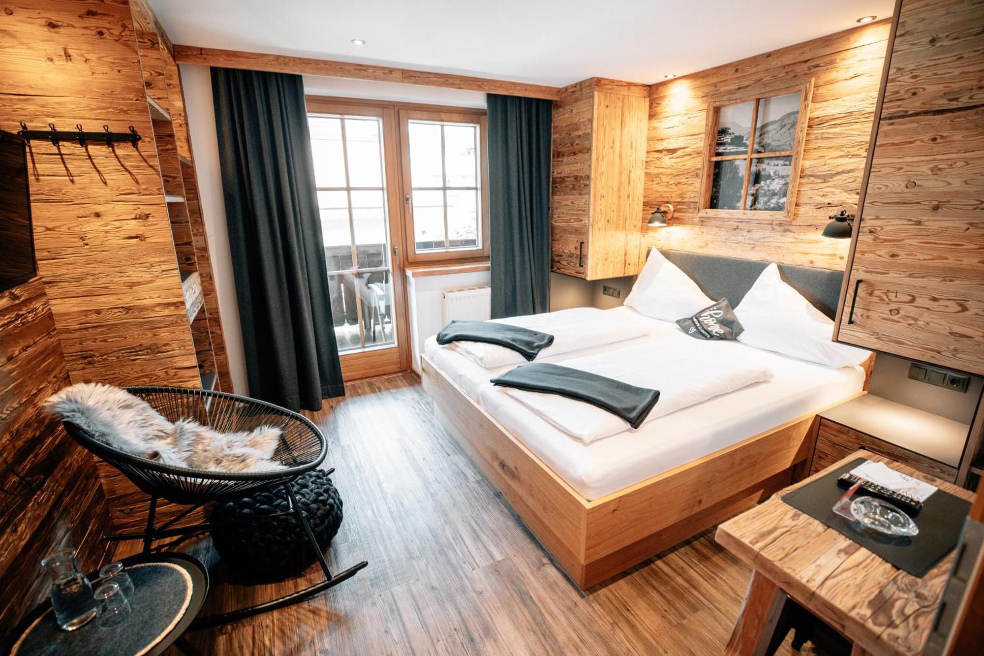 Hotel Sonnberg Σάαλμπαχ-Χίντεργκλεμ Εξωτερικό φωτογραφία